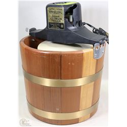 STERLING 5 QUART ICECREAM FREEZER / MAKER