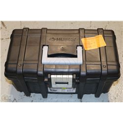 HUSKY 16" TOOLBOX