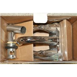 MOEN KITCHEN FAUCET IN BOX