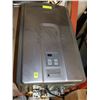 Image 1 : RINNEI INSTANT HOT WATER TANK