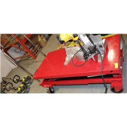 DAYTON HYDRAULIC ELEVATING CART 1500LB CAPACITY