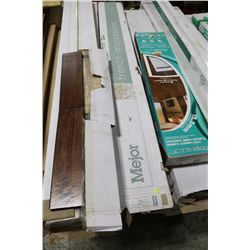 PALLET OF ASSORTED HARDWOOD,ENGINEERED & LAMINATE