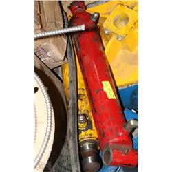 2 HYDRAULIC HEAVY DUTY RAMS WITH STANDS