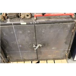 HEAVY DUTY LOCKABLE TOOLS OR SUPPLY STORAGE