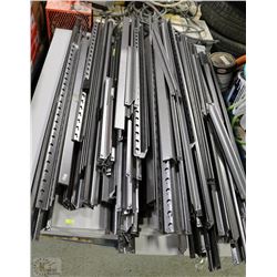 PALLET OF METAL SHELVING