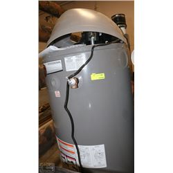 RHEEM 65000 BTU GAS HOT WATER TANK