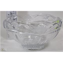 LARGE CRYSTAL WITH DECORATIVE SHELLS BOWL