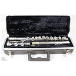 SELMER BUNDY FLUTE