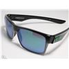 Image 2 : OAKLEY TWOFACE POLISHED BLACK/JADE IRIDIUM LENS