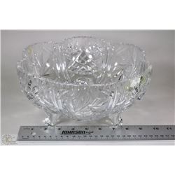 BOHEMIA PINWHEEL CRYSTAL FLORAL FOOTED BOWL