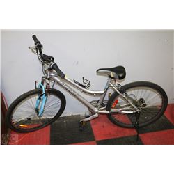 POLICE SEIZURE GIRLS SILVER CCM NEVADA FT SUSP