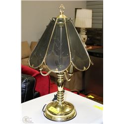 ESTATE TRIPLE LIGHT TABLE LAMP