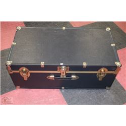 BLACK STORAGE TRUNK
