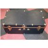 Image 1 : BLACK STORAGE TRUNK