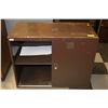 Image 1 : VINTAGE BROWN METAL OFFICE CABINET