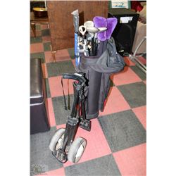 WILSON GOLF CLUBS BAG AND CART