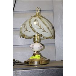 TOUCH LAMP
