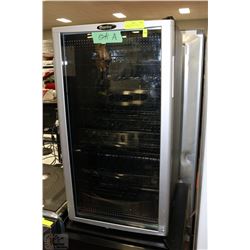 DANBY BEVERAGE CENTER 17"X18"X32"H