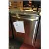 Image 1 : GE S/S WITH STAINLESS STEEL DRUM DISH WASHER