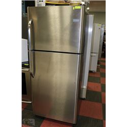 S/S FRIGIDAIRE FRIDGE MODEL # FFHT2126PS2
