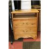 Image 1 : OAK 2 DRAWER NIGHT STAND