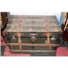 Image 1 : VINTAGE F.V.GARLAND SEA TRUNK WITH TAKE OUT DRAWER