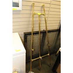 BRASS COLORED PAINTING DISPLAY