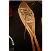 Image 1 : PAIR OF VINTAGE ASH, SINEW & LEATHER SNOWSHOES