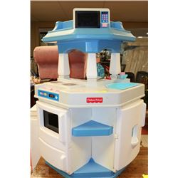 FISHER PRICE CHILDRENS KITCHEN