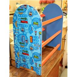 VINTAGE THOMAS THE TRAIN STAND