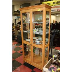 MAPLE DISPLAY HUTCH