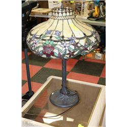 LARGE TIFFANY STYLE  TABLE LAMP
