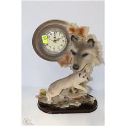 WOLF CLOCK