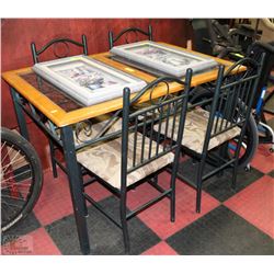 WOOD AND GLASSTOP TABLE WITH 4 CHAIRS
