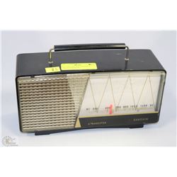 VINTAGE JAPANESE SANSHIN 6 TRANSISTOR RADIO
