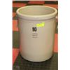 Image 1 : 10 GALLON MEDALTA CROCK POT