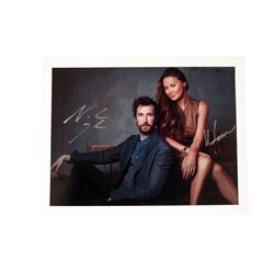 Falling Skies Noah Wyle & Anne Glass Signed Photo