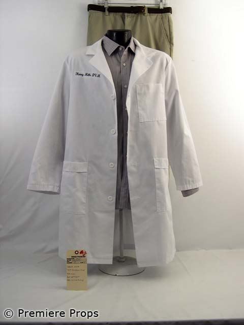 Over Her Dead Body Henry Paul Rudd Movie Costumes