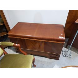 HONDERICH WATERFALL CEDAR CHEST W/ ORIGINAL INSURANCE CERTIFICATE & KEY