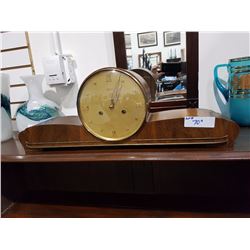 GARANT ART DECO MANTLE CLOCK