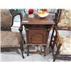 Image 1 : WALNUT SMOKING STAND