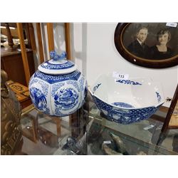2 PIECES OF ASIAN PORCELAIN