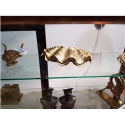 BRASS CLAMSHELL