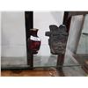 Image 1 : ASIAN BUST & VASE