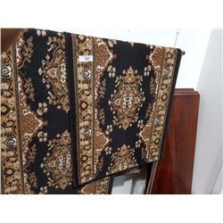 CARPET RUNNER APPROX.  66" X 26.5