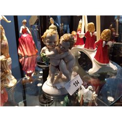 EARLY GERMAN PORCELAIN FIGURINE