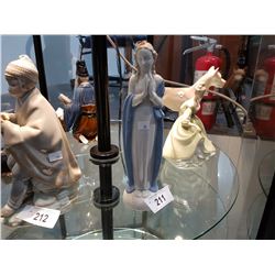 W. GERMAN PORCELAIN FIGURINE