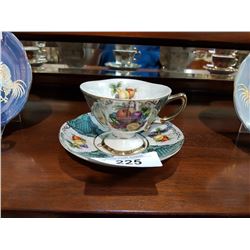 FABULOUS JAPANESE TEACUP
