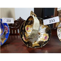 FABULOUS JAPANESE FOOTED TEACUP