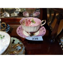 FABULOUS JAPANESE FOOTED TEACUP
